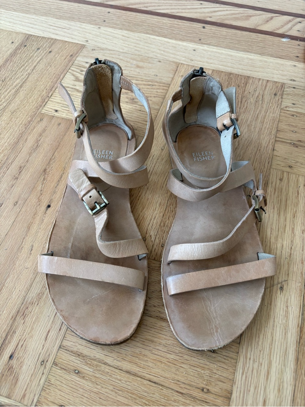 Eileen Fisher Nude/Tan Leather Strappy Flat Sandals